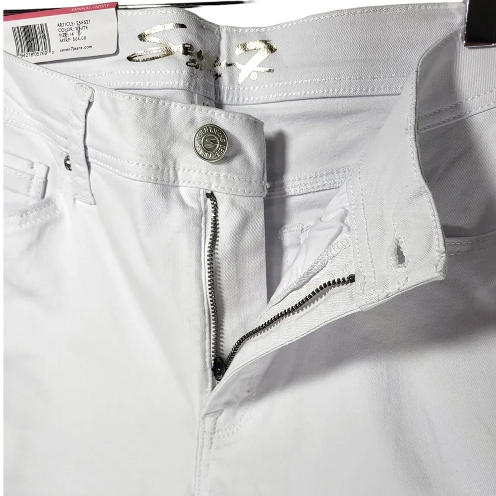 NWT Seven7 Audrey Mid-Rise Skimmer Capris in White - Picture 6 of 10